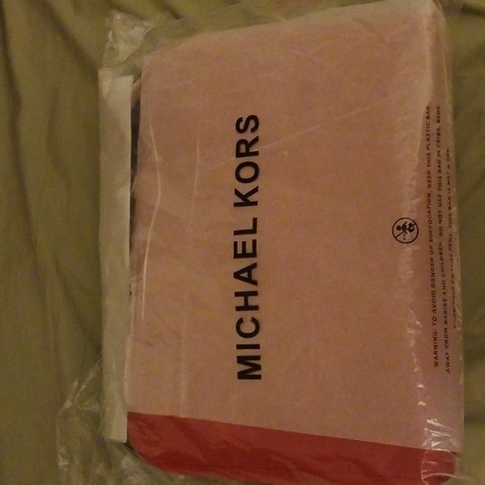 Michael Kors mens messenger bag
